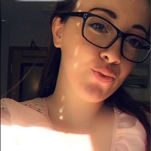 Meet your Posher, Kimberly